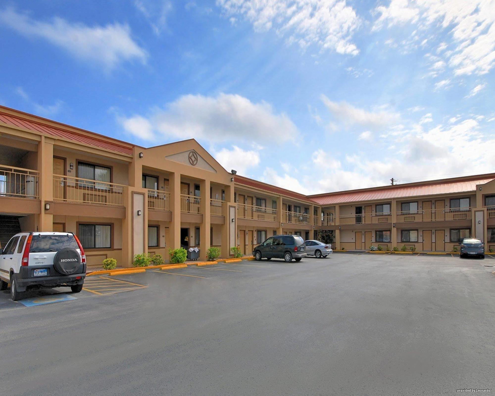 Americas Best Value Inn Кінґсвілл Екстер'єр фото