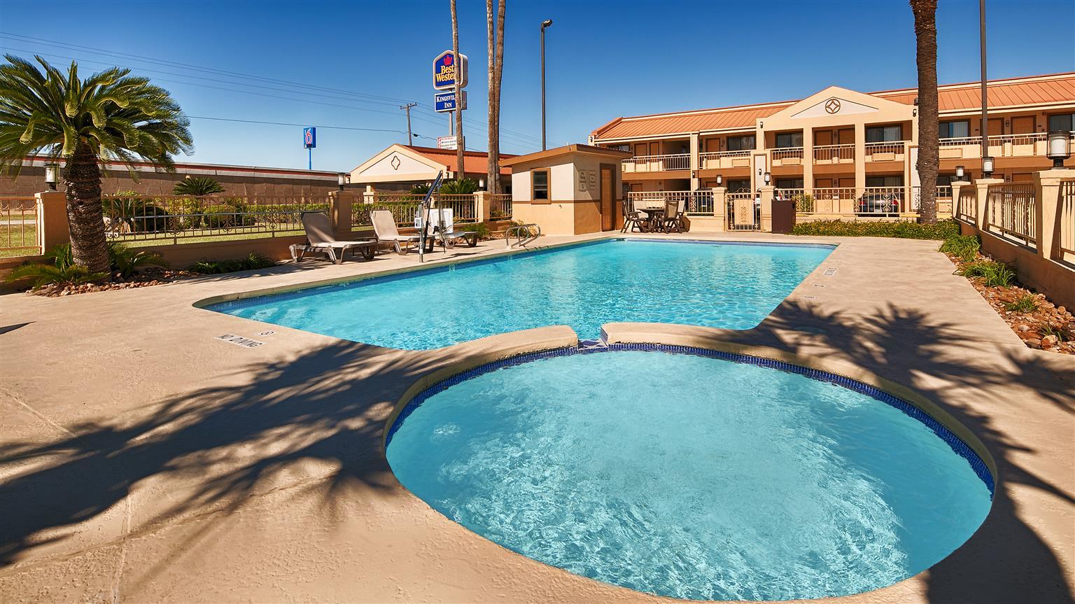 Americas Best Value Inn Кінґсвілл Екстер'єр фото